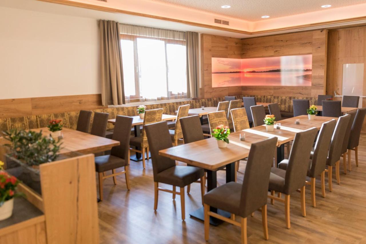 Gasthof Zur Linde Sankt Andrä bei Frauenkirchen Extérieur photo