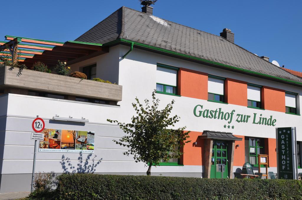 Gasthof Zur Linde Sankt Andrä bei Frauenkirchen Extérieur photo