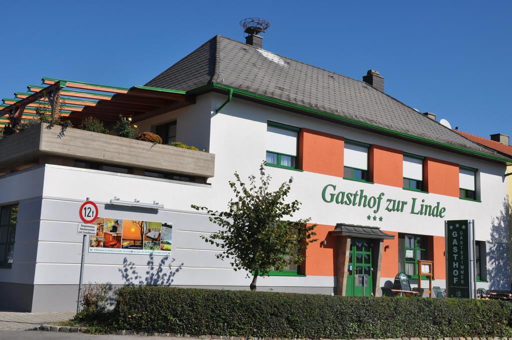 Gasthof Zur Linde Sankt Andrä bei Frauenkirchen Extérieur photo
